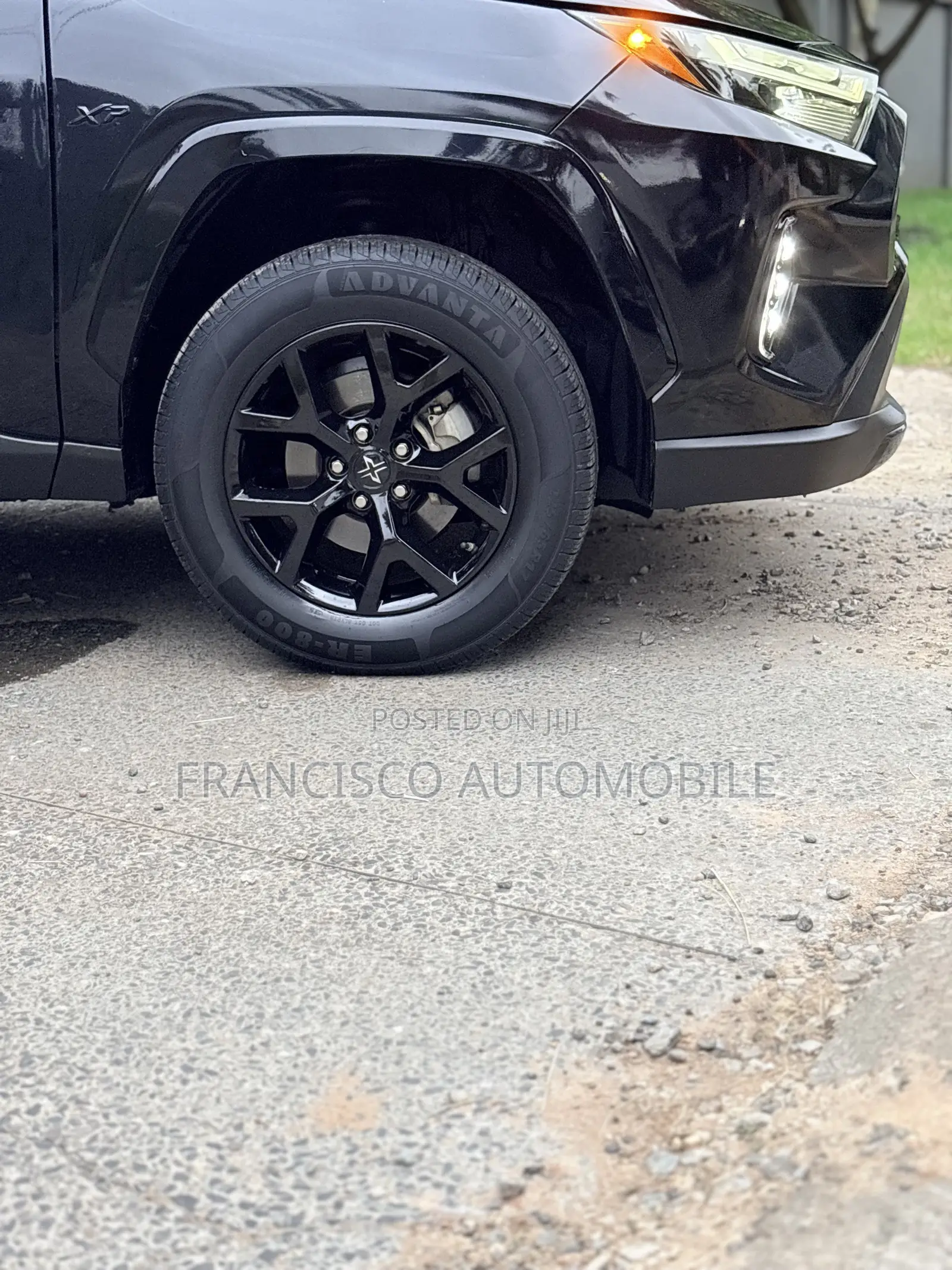Toyota RAV4 XLE 2022 Black