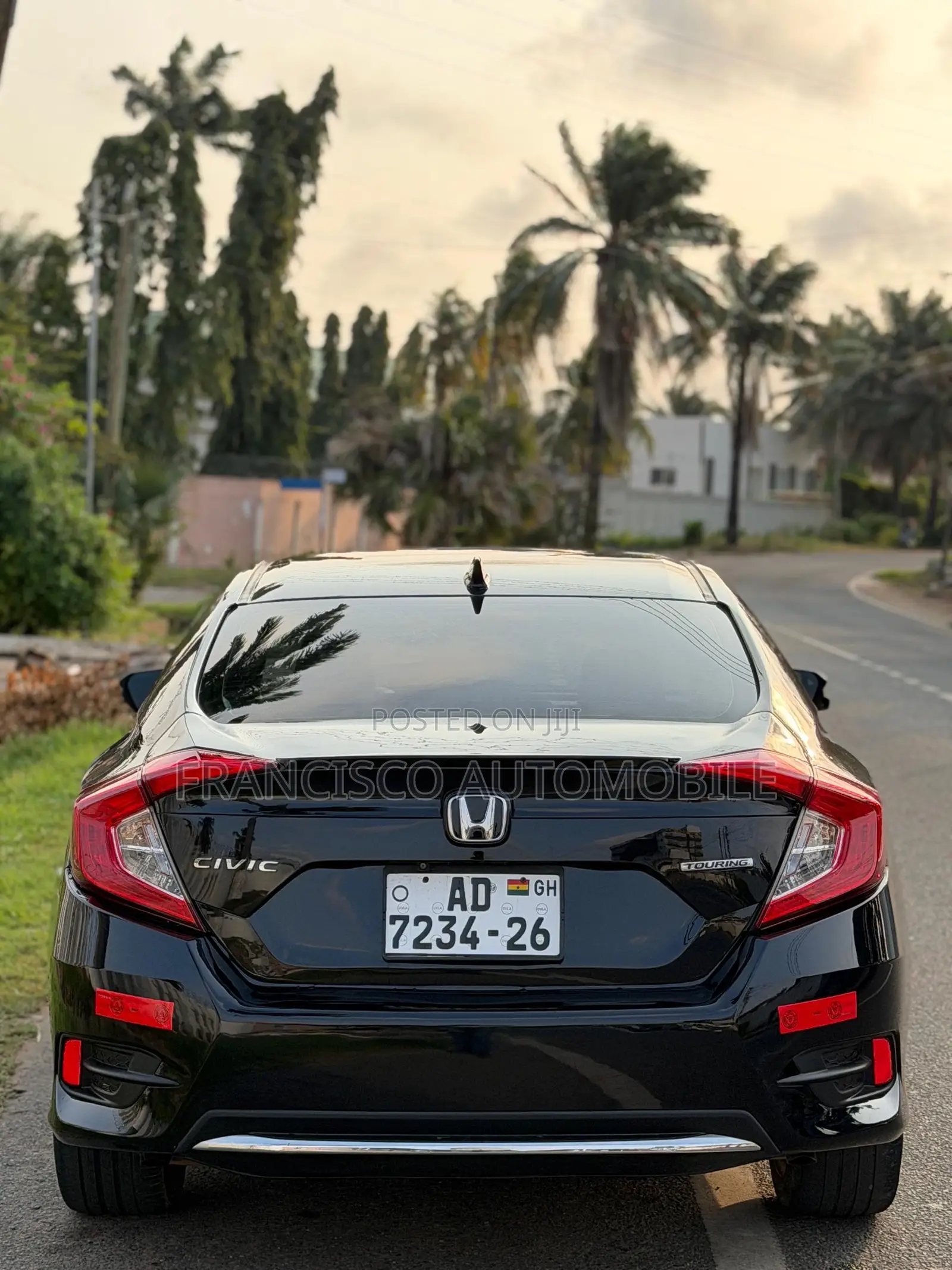 Honda Civic Touring Sedan 2019 Black