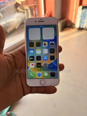 Apple iPhone 8 64 GB Gold