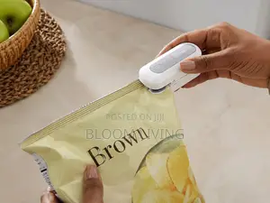 2-in-1 Mini Bag Sealer Cutter – Portable Food Sealing Machine