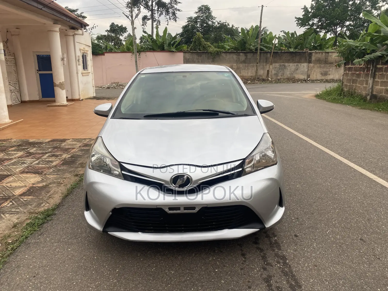 Toyota Vitz 1.3 AWD 5dr 2015 Silver