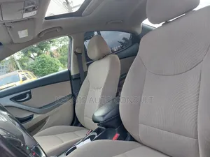 Hyundai Elantra 2013 Red