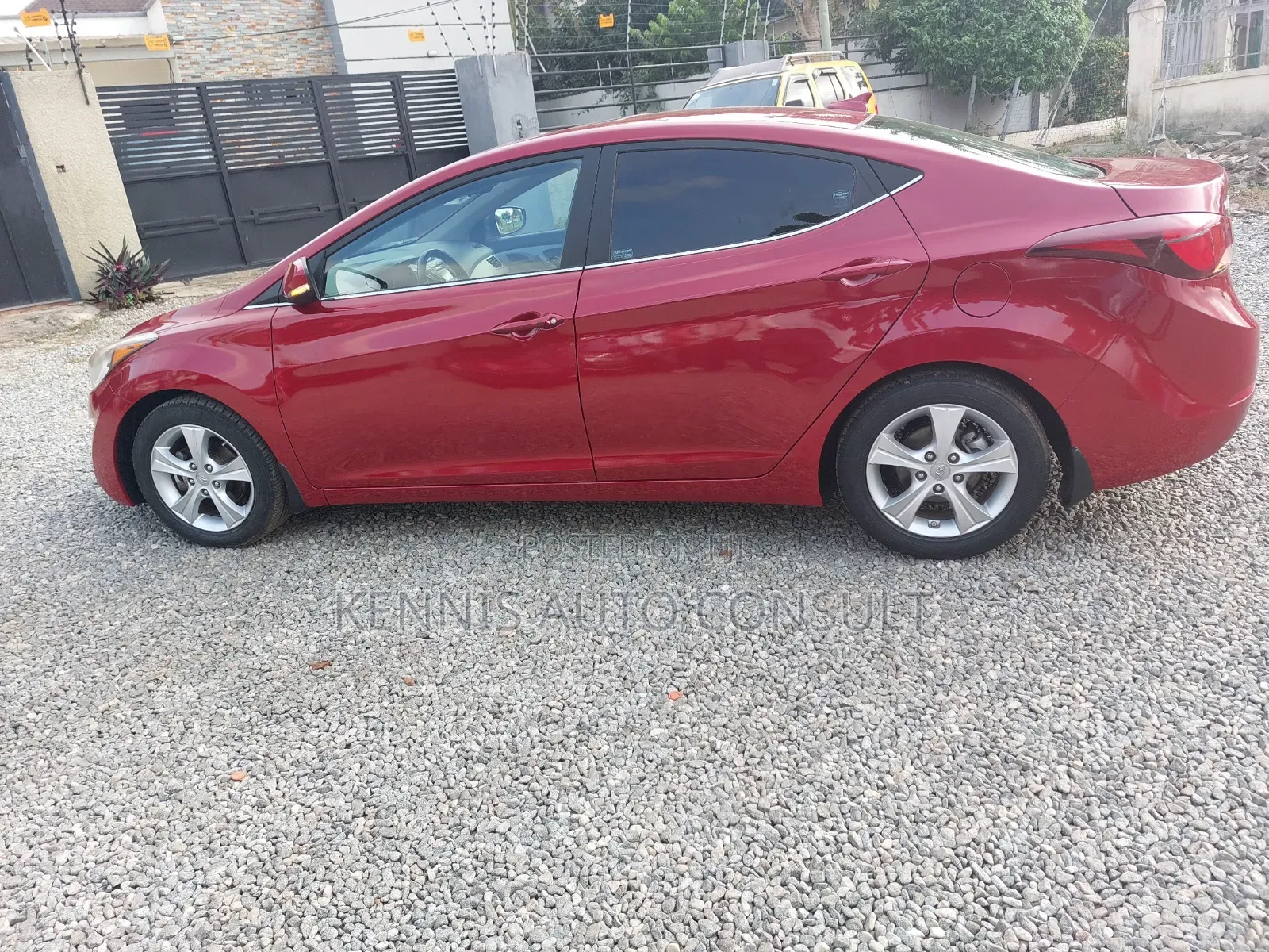 Hyundai Elantra 2013 Red