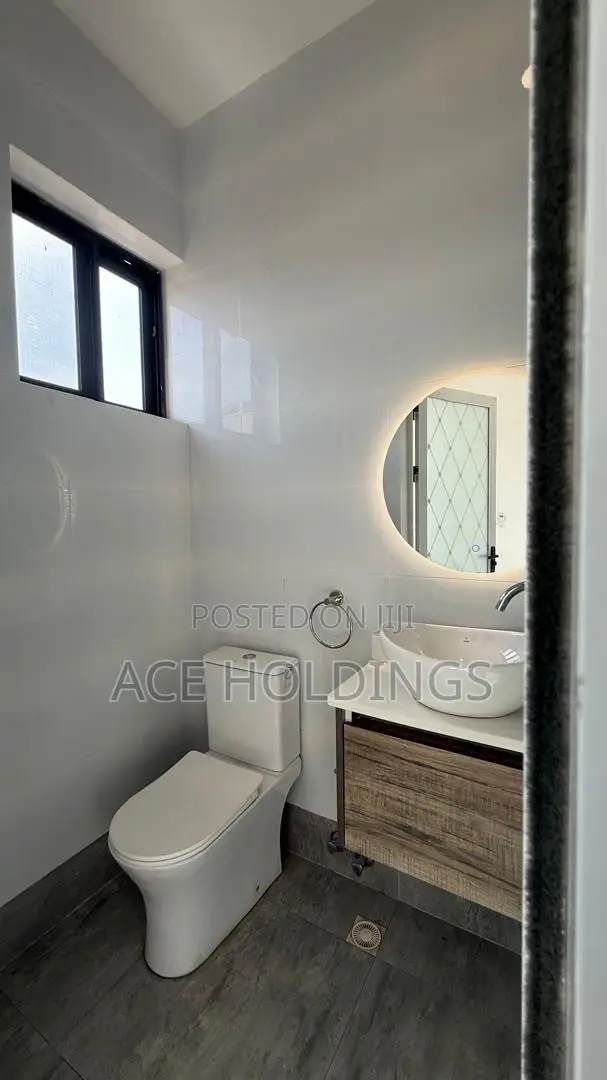 4bdrm House in Spintex for sale