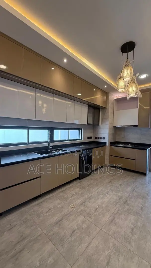 4bdrm House in Spintex for sale