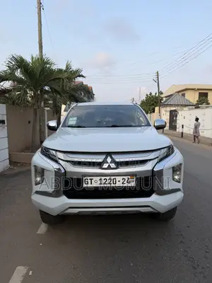 Mitsubishi L200 Double Cab 2.4 154hp 4WD 2018 White