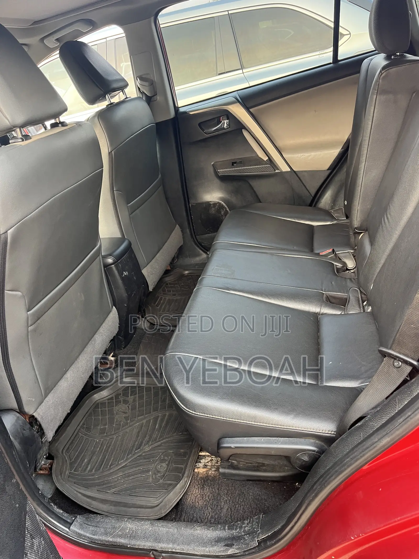 Toyota RAV4 LE 4dr SUV AWD (2.5L 4cyl 6A) 2015 Red