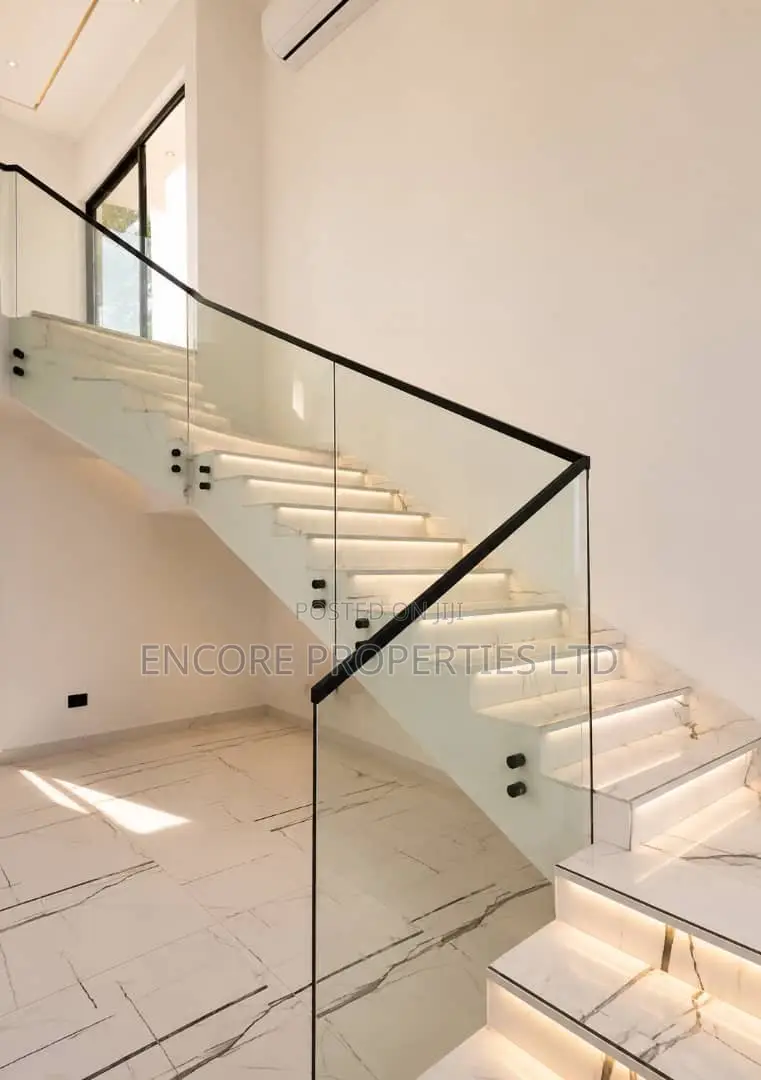 4bdrm House in Kwabenya for sale