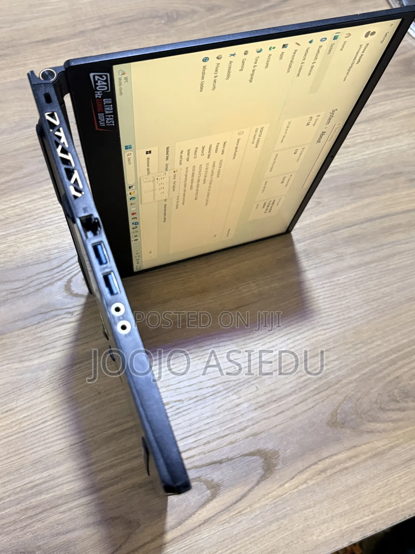 Laptop MSI GS65 Stealth Thin 8RF 32GB Intel Core i7 SSD 512GB