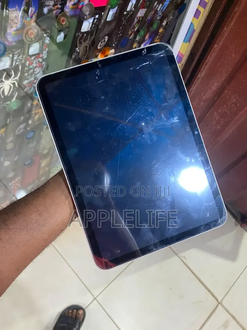 Apple iPad 10.2 (2020) Wi-Fi 64 GB Silver