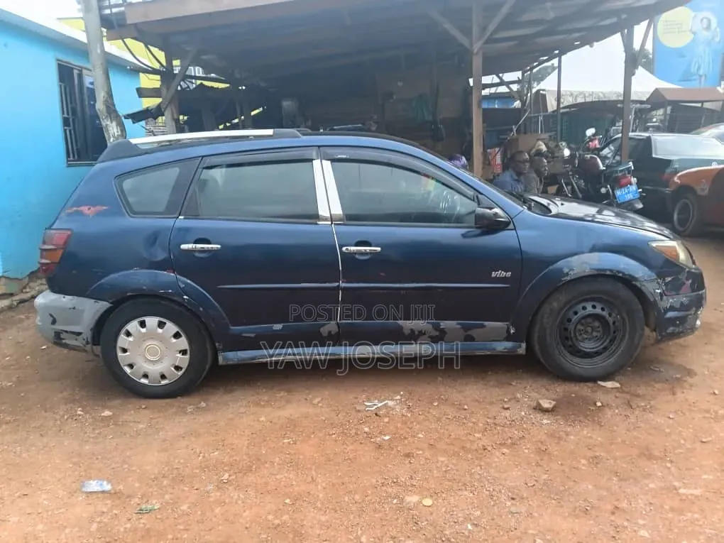 Pontiac Vibe 2006 Blue