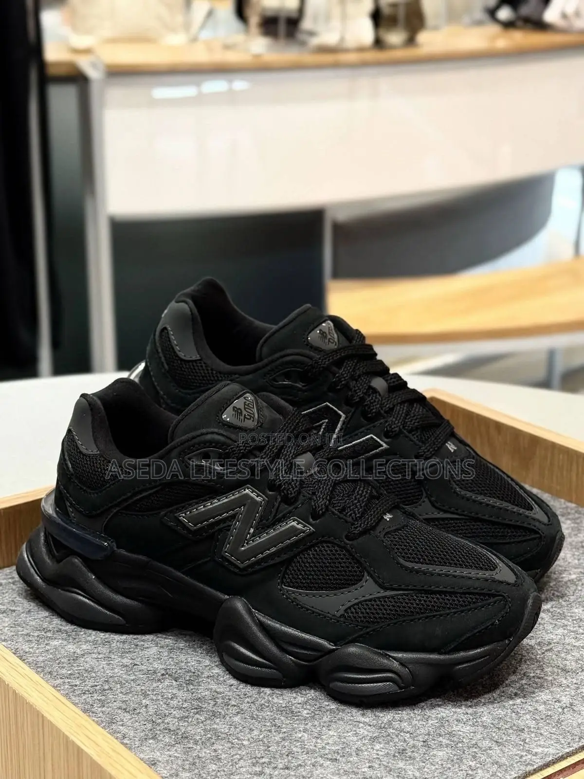 New Balance 9060