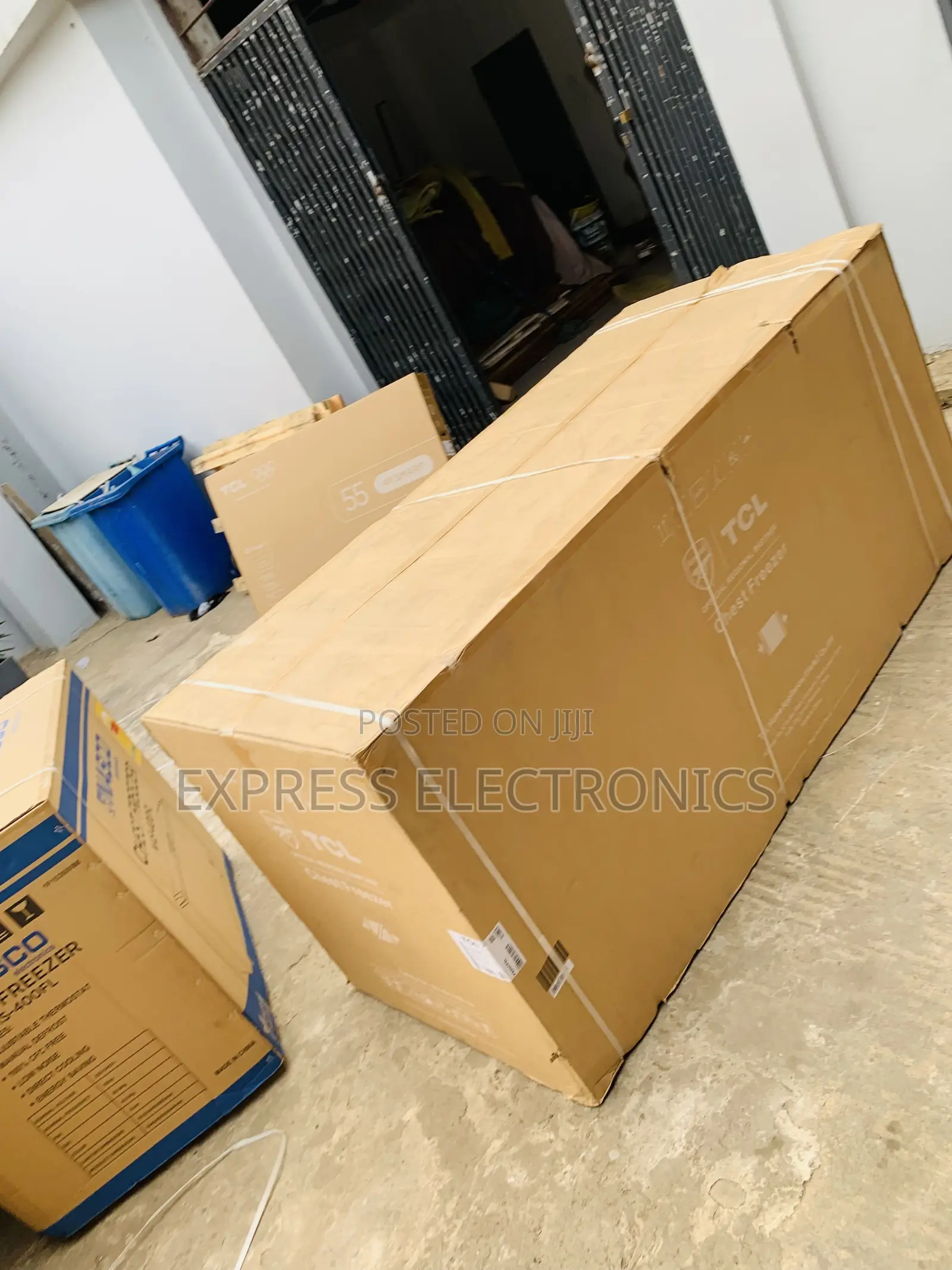 Hot  Deals on Double Door TCL 720 Liters Chest Freezer F920CFSL