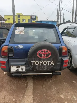 Toyota RAV4 2001 Blue