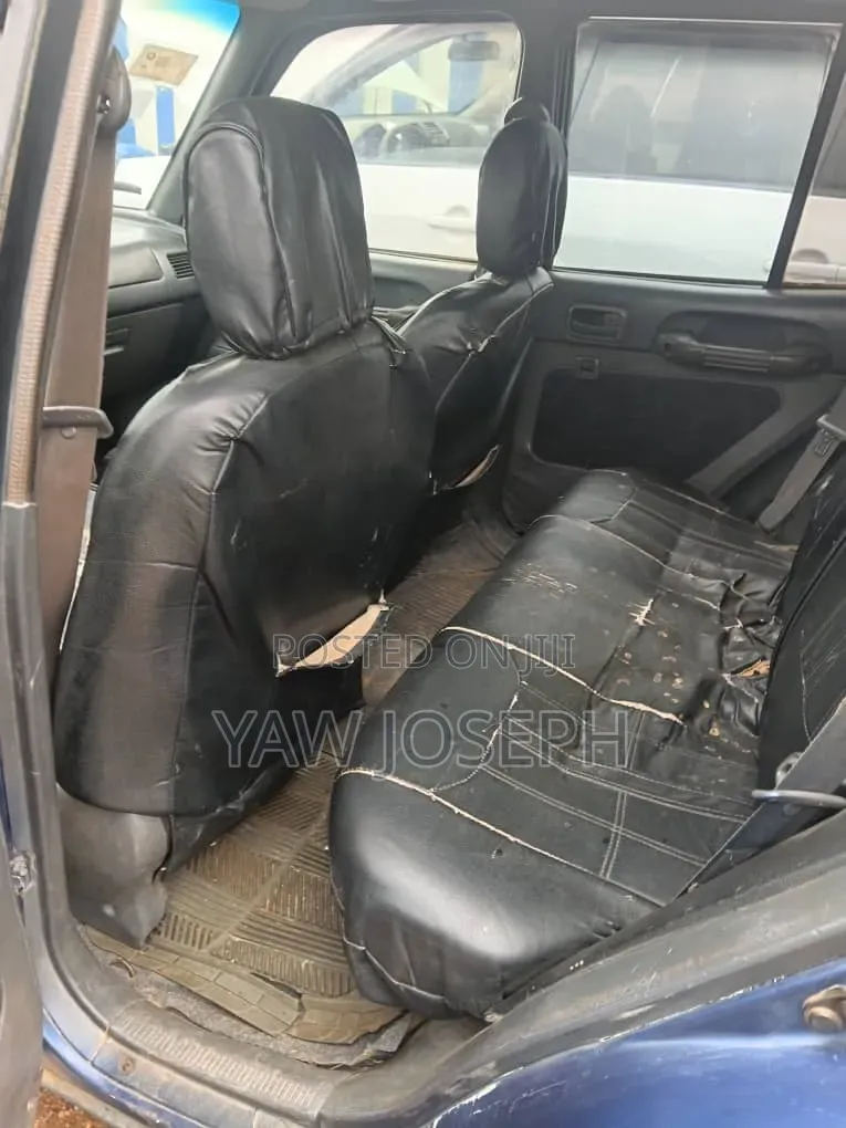 Toyota RAV4 2001 Blue