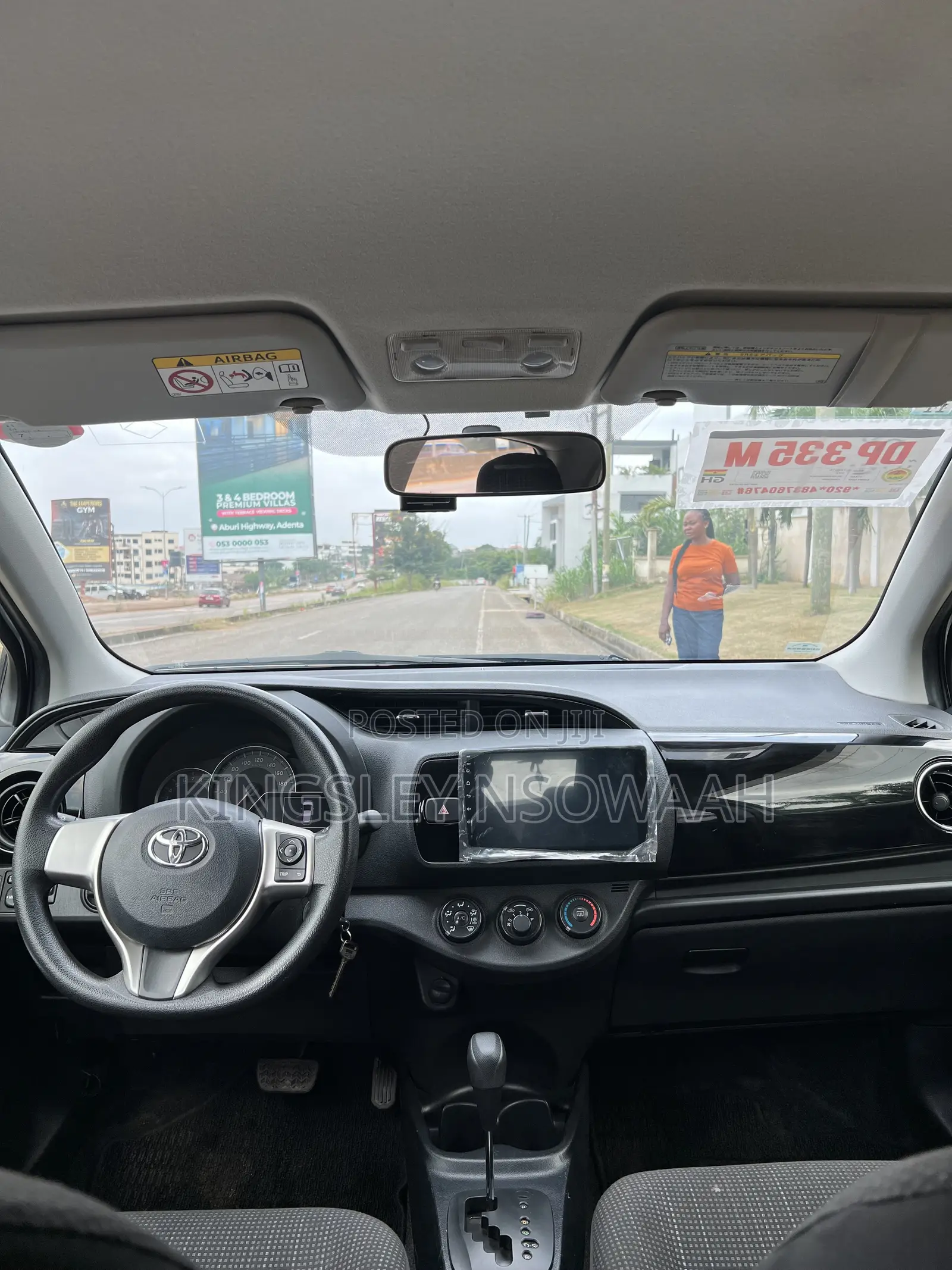 Toyota Vitz 1.5 FWD 5dr 2015 Silver