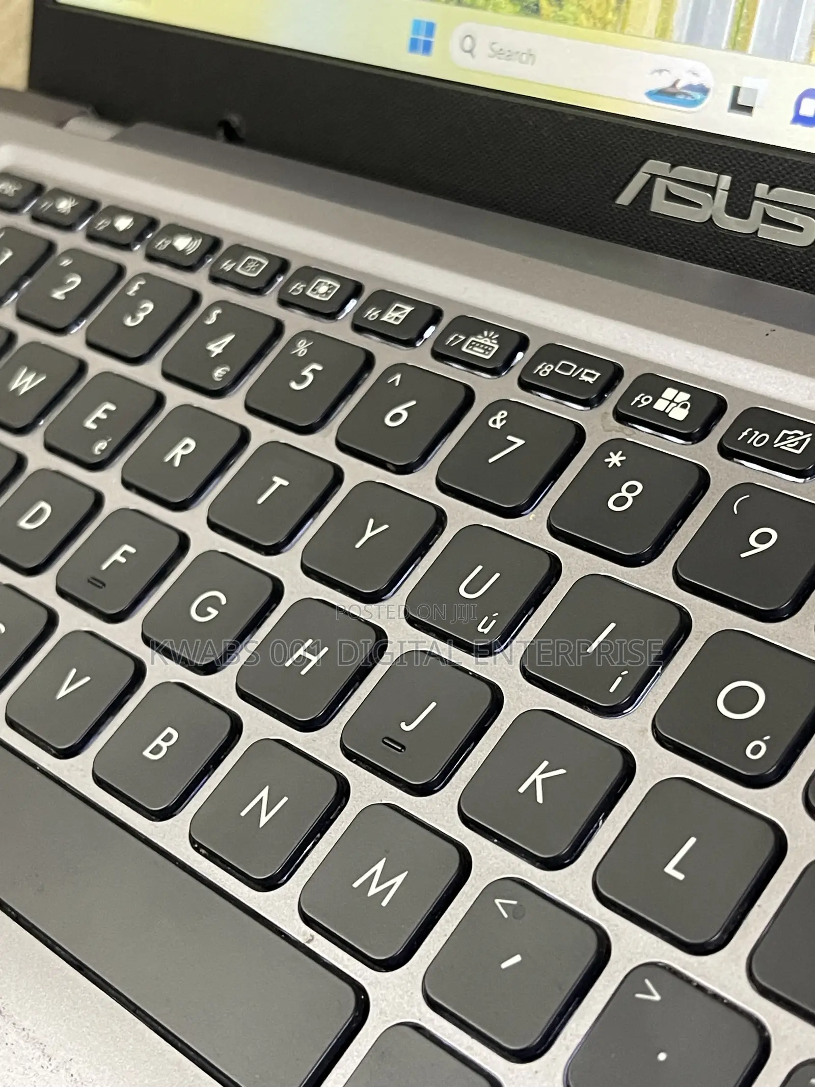 Laptop Asus X415J 8GB Intel Celeron SSD 256GB