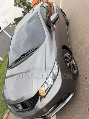 Honda Civic LX 4dr Sedan (1.8L 4cyl 5M) 2015 Gray