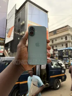 Apple iPhone 16 128 GB Green