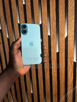 Apple iPhone 16 128 GB Green