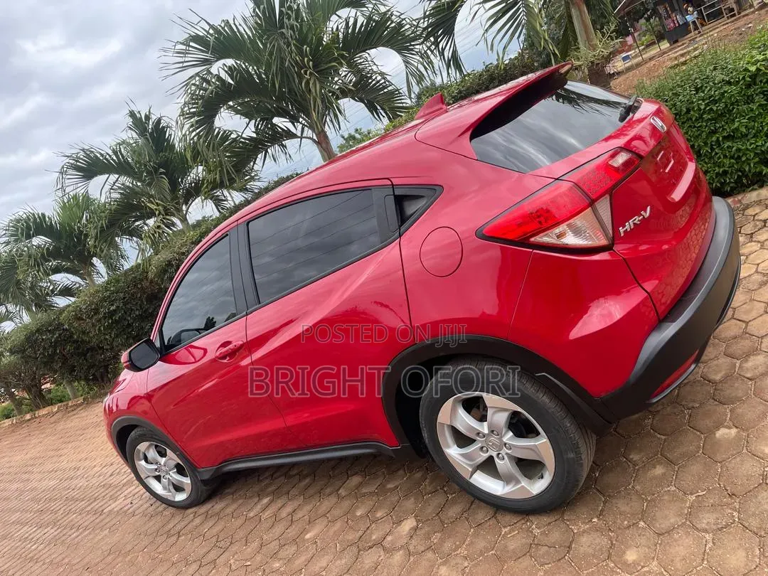 Honda HR-V 4dr SUV (1.5L 4cyl CVT) 2016 Red