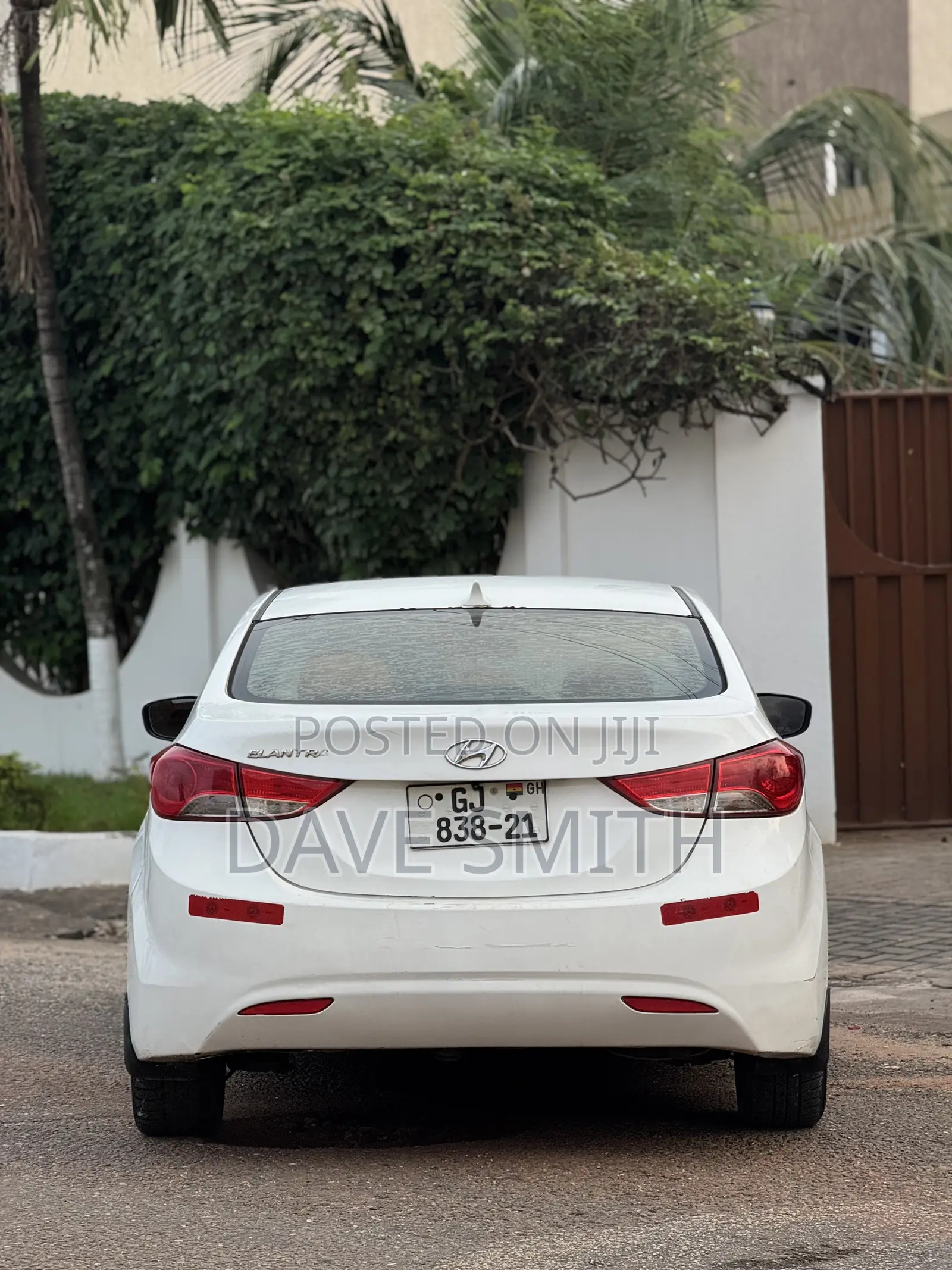 Hyundai Elantra GLS Sedan FWD (1.8L 4cyl 6A) 2013 White