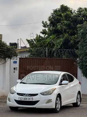 Hyundai Elantra GLS Sedan FWD (1.8L 4cyl 6A) 2013 White