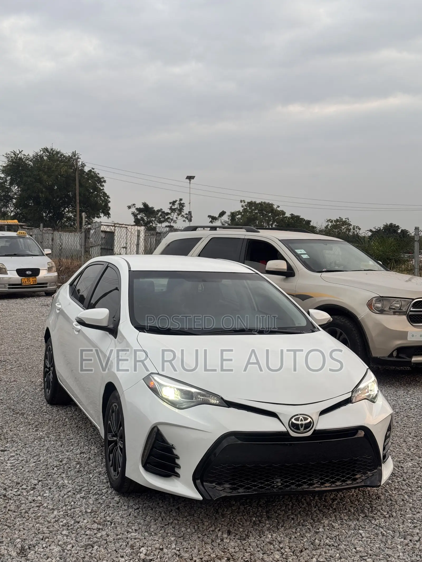 Toyota Corolla S Plus 4dr Sedan (1.8L 4cyl 6M) 2015 White