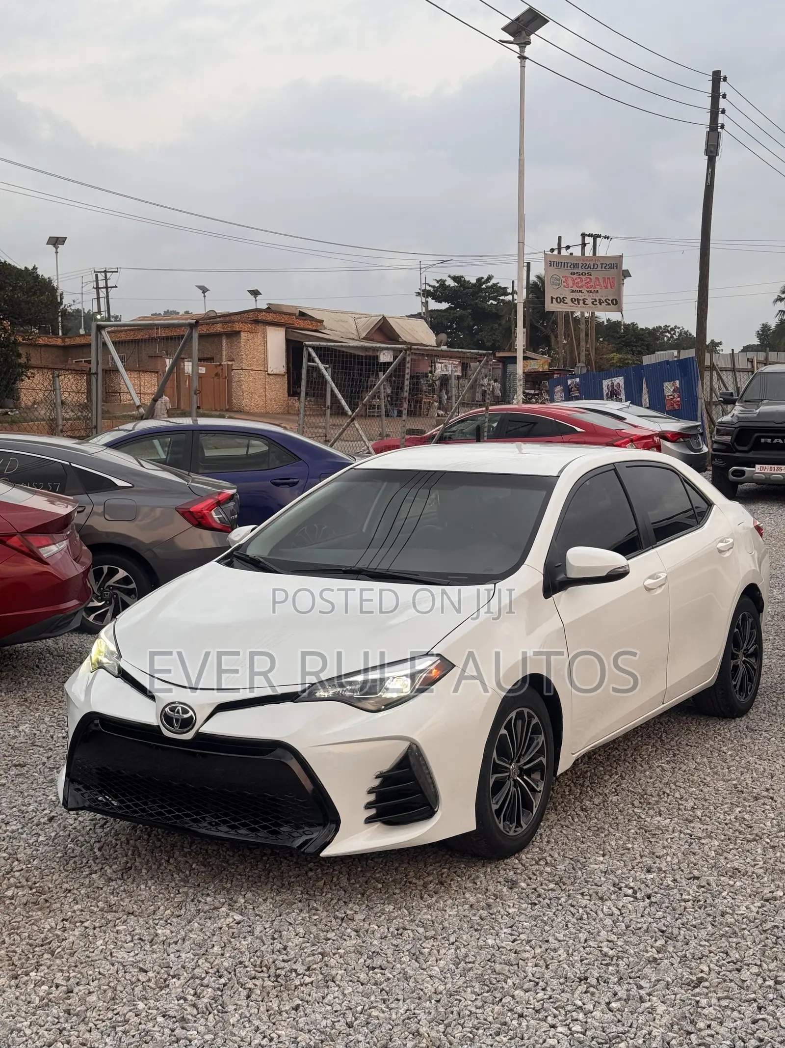 Toyota Corolla S Plus 4dr Sedan (1.8L 4cyl 6M) 2015 White