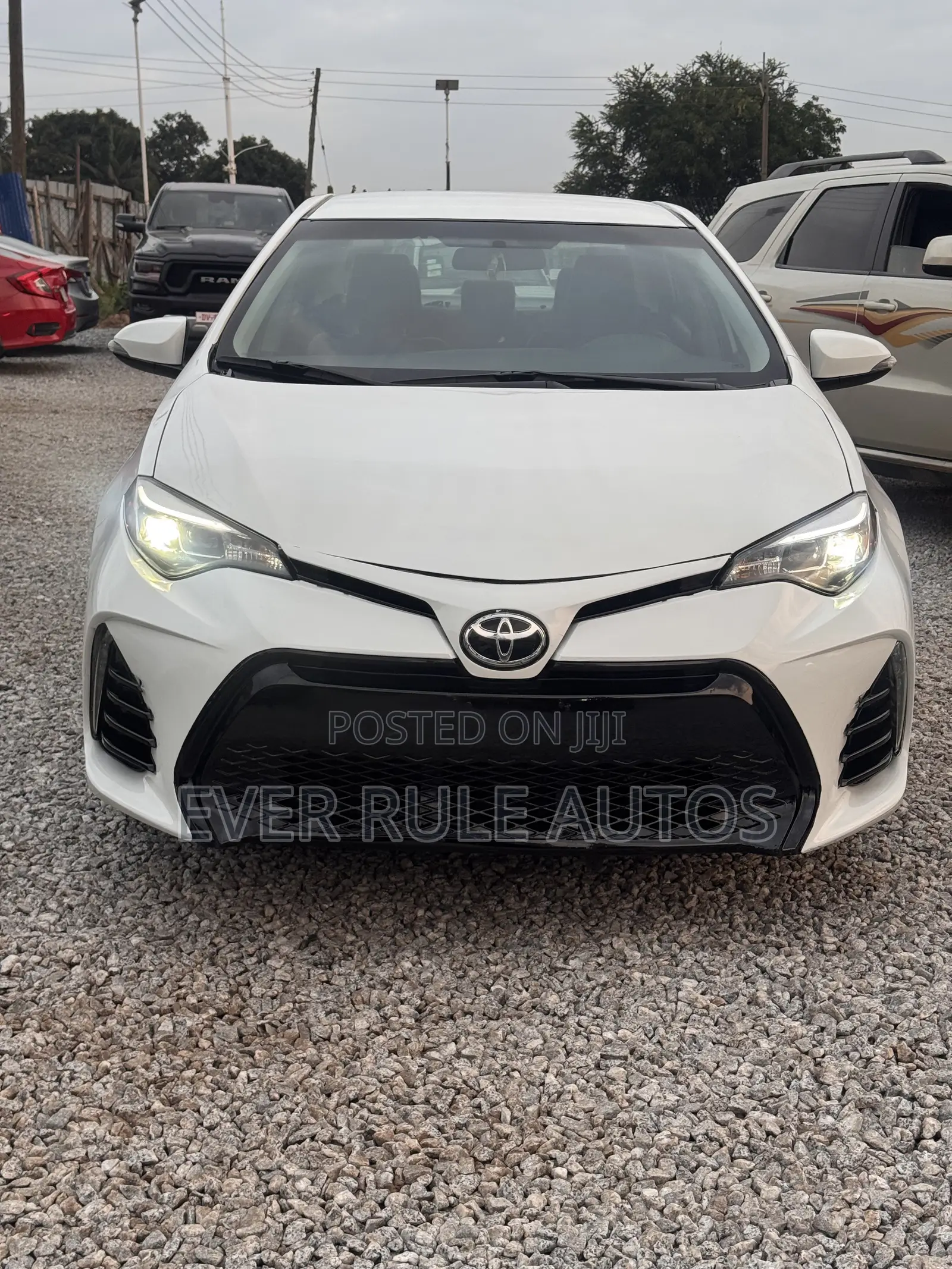 Toyota Corolla S Plus 4dr Sedan (1.8L 4cyl 6M) 2015 White