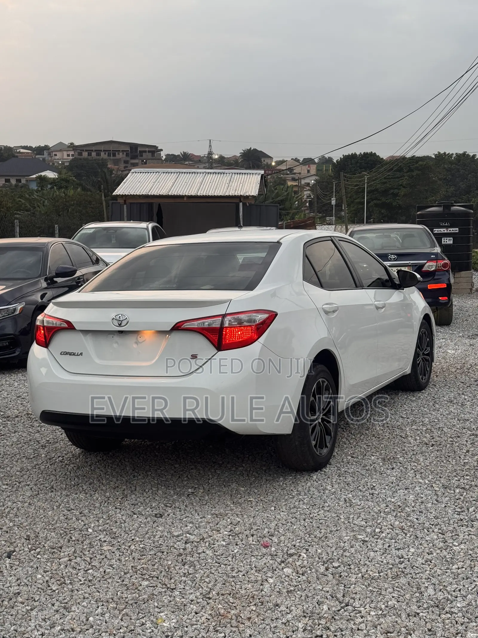 Toyota Corolla S Plus 4dr Sedan (1.8L 4cyl 6M) 2015 White