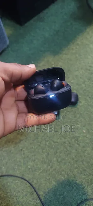JBL Tune245nc TWS