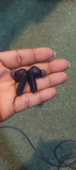 JBL Tune245nc TWS