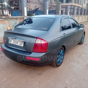 Kia Spectra 2.0 LX 2005 Gray