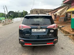 Toyota RAV4 2017 Black