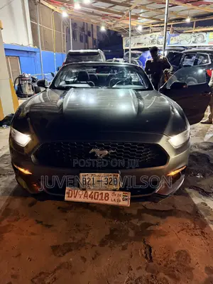 Ford Mustang V6 Convertible 2016 Gray