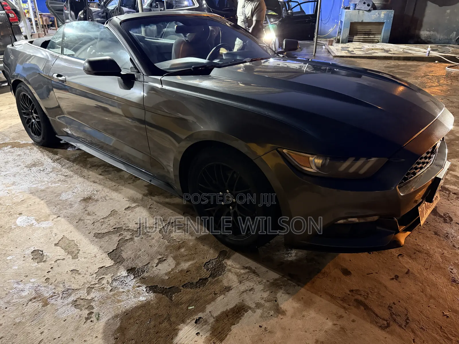Ford Mustang V6 Convertible 2016 Gray