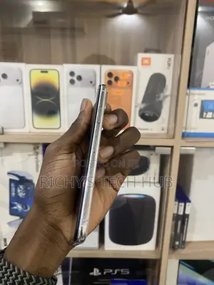 Apple iPhone X 256 GB White