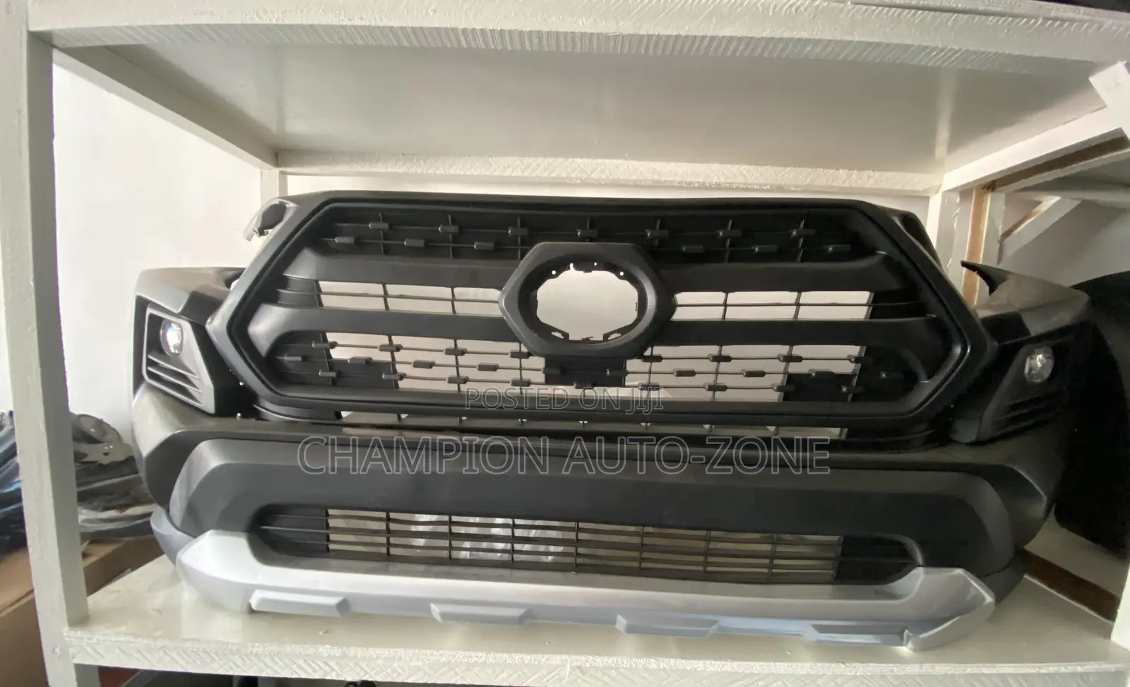 Toyota RAV4 2019-2020-2021-2022-2023 Adventure Complete Bumper