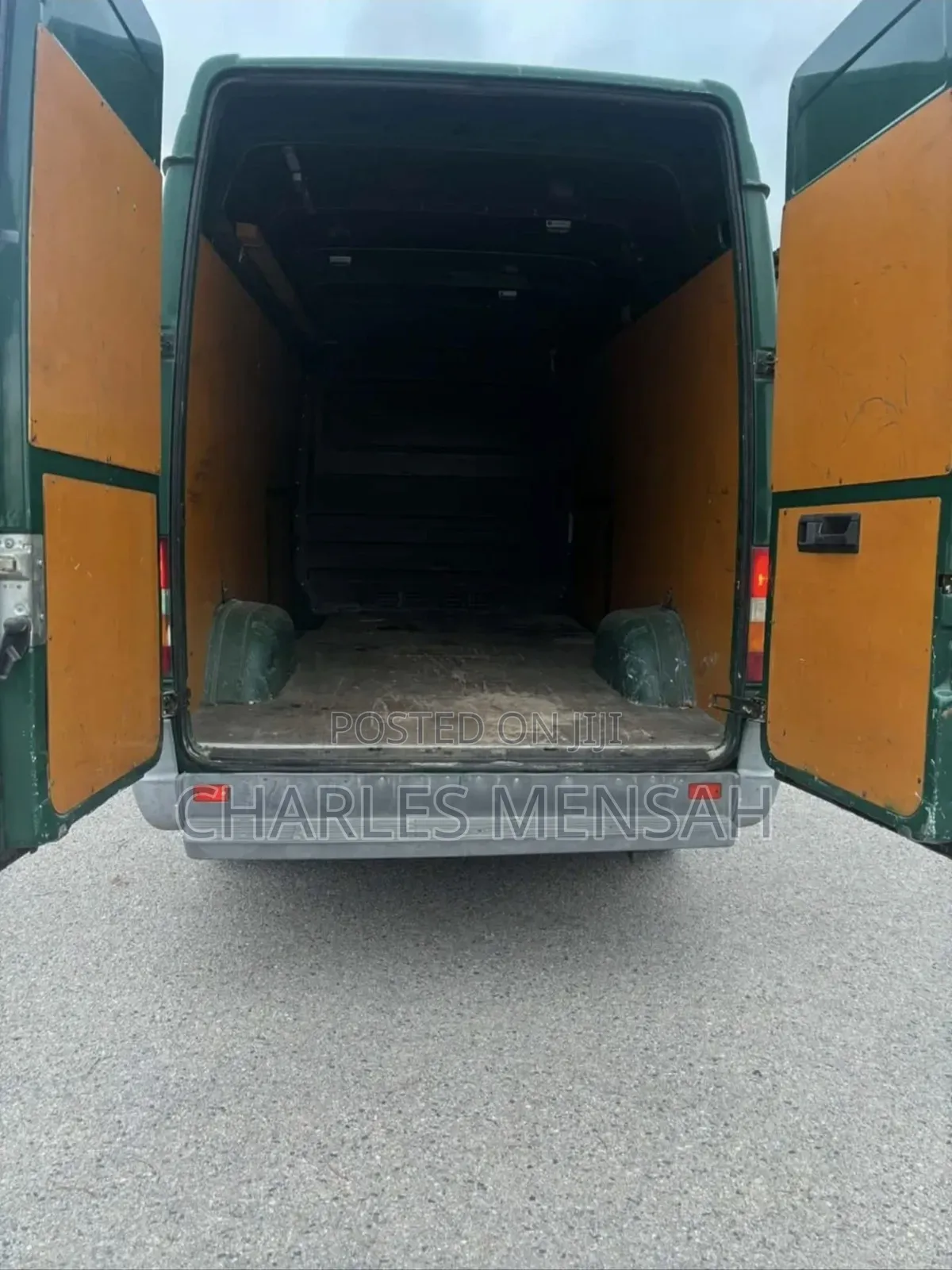 Mercedes-Benz Sprinter 2001 Green