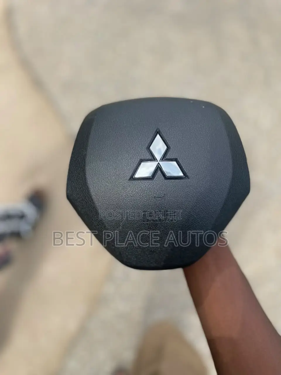 Outlander 2022 2023 2024 2025 Steering Wheel Airbag Cover