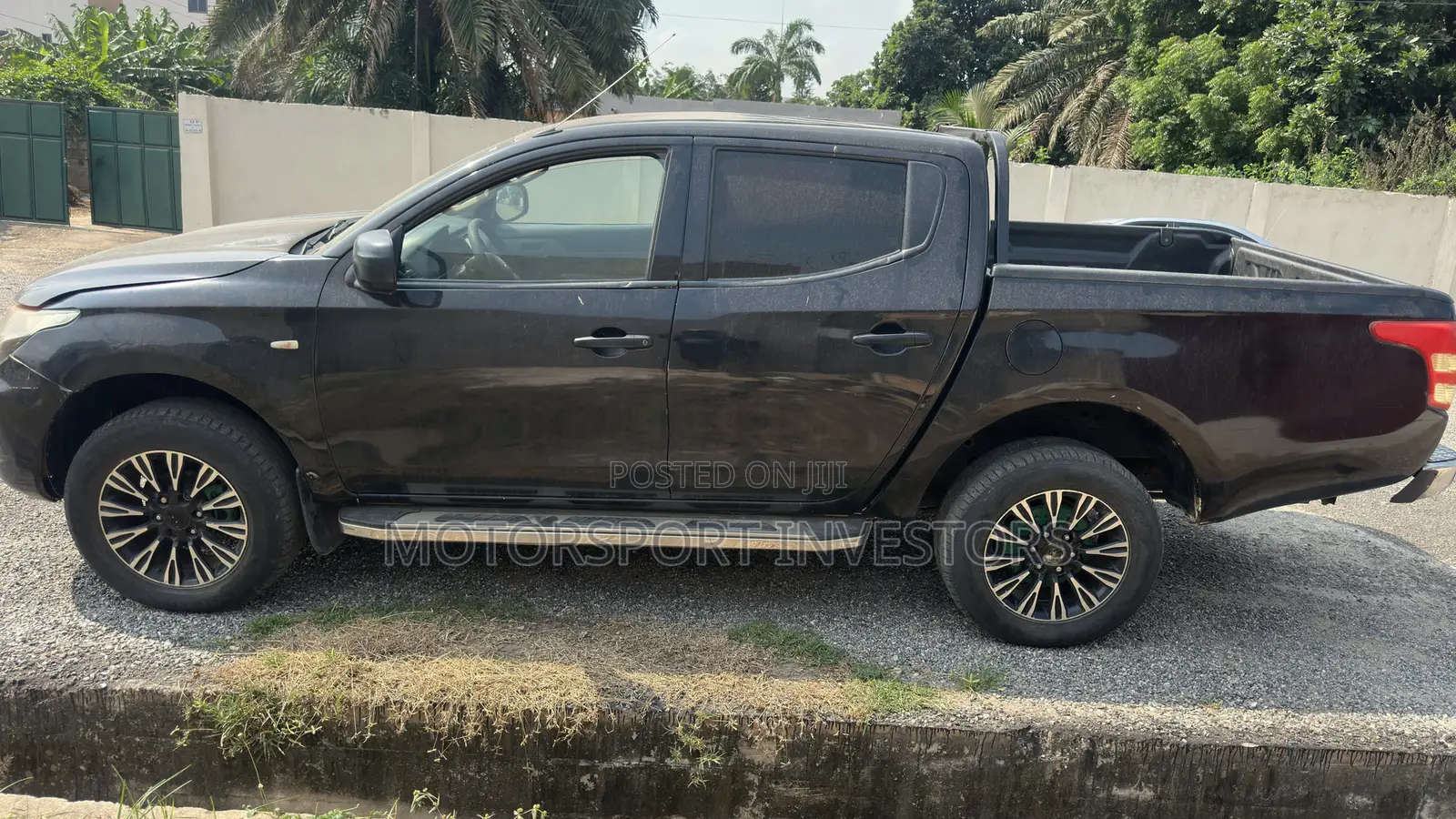 Mitsubishi L200 2016 Black