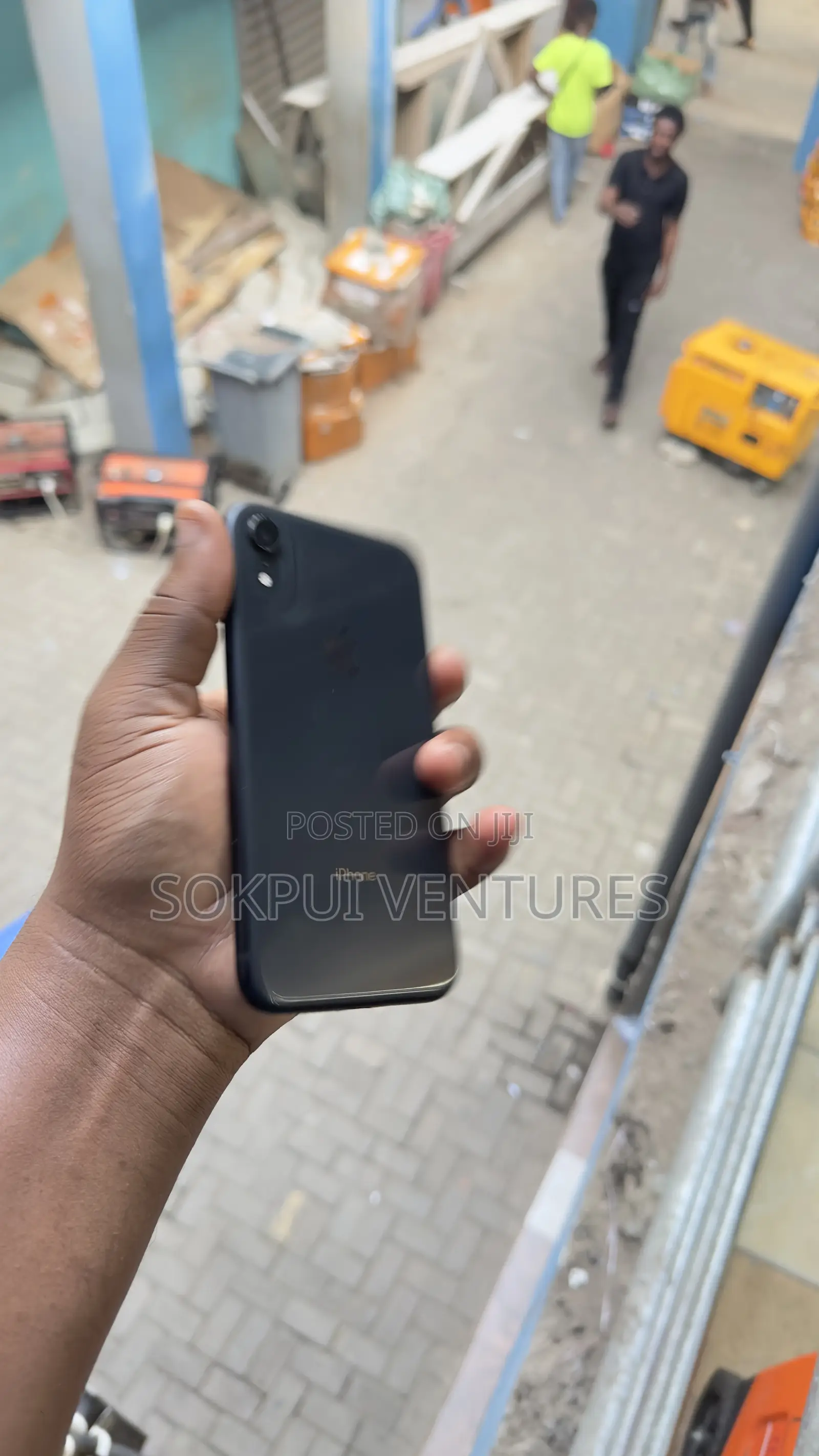 Apple iPhone XR 64 GB Black