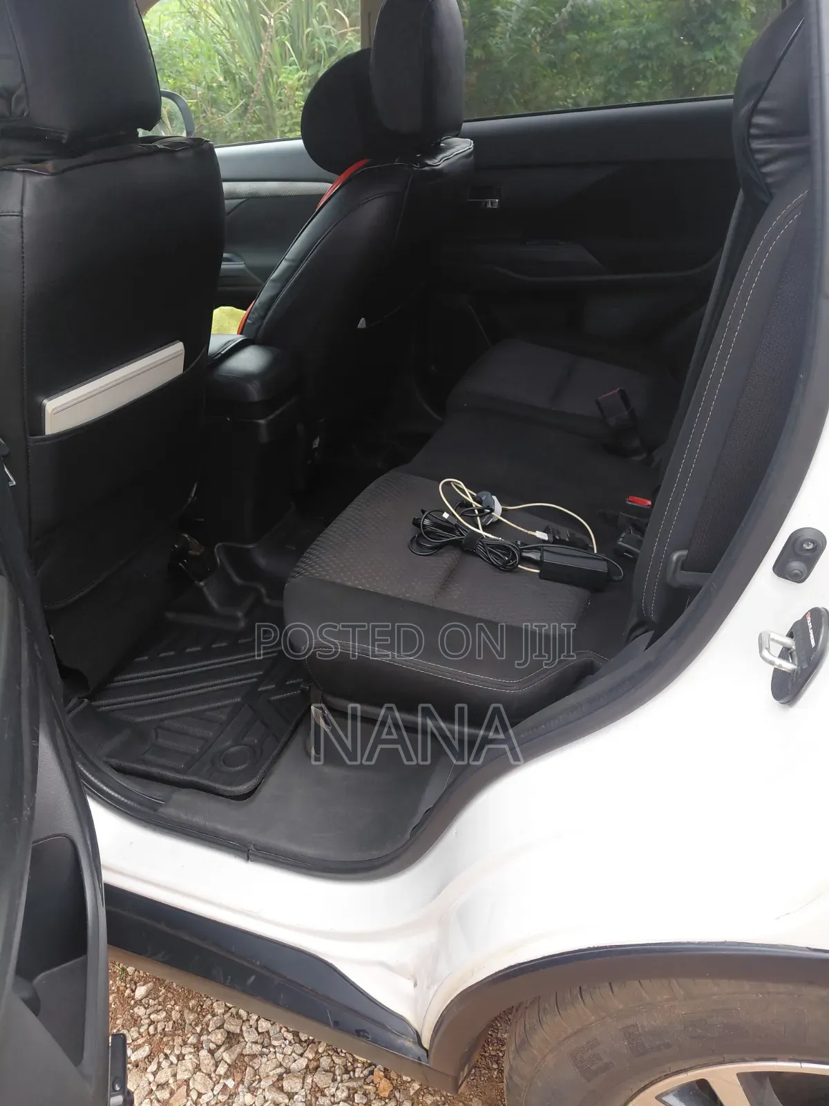 Mitsubishi Outlander SE FWD 2017 White