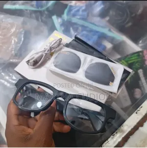 Bluetooth Eyeglass