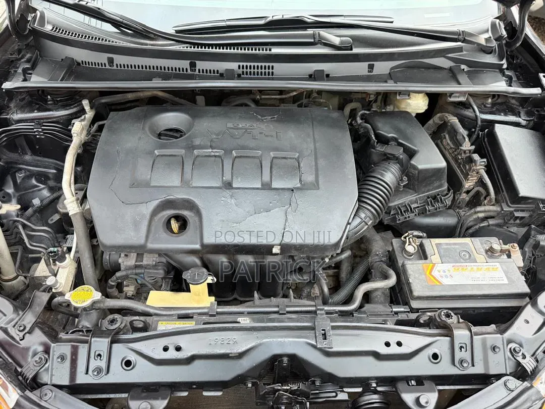 Toyota Corolla SE 4dr Sedan (1.8L 4cyl CVT) 2017 Black