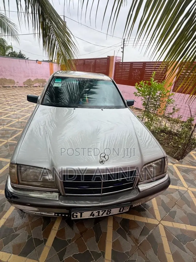 Mercedes-Benz C180 1995 Silver