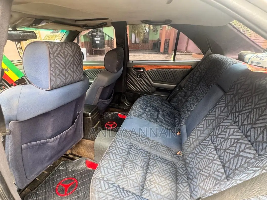 Mercedes-Benz C180 1995 Silver
