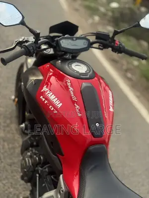 Yamaha 2022 Red