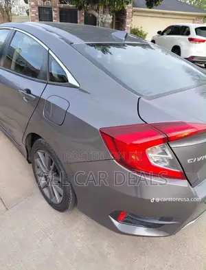 Honda Civic EX-L Sedan 2020 Gray